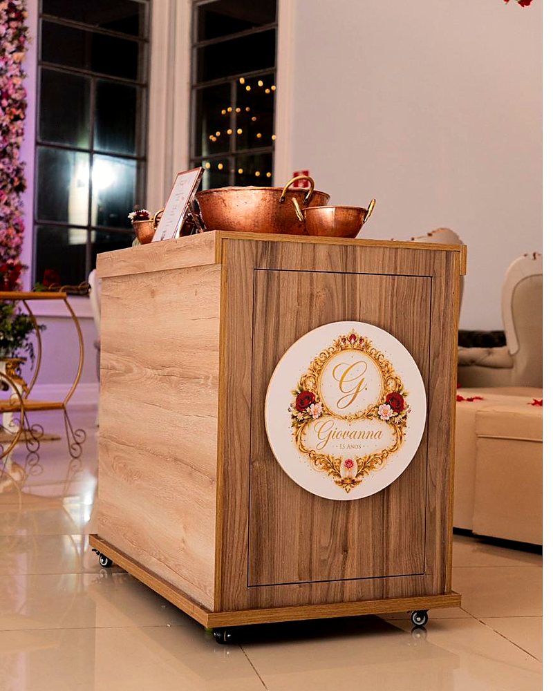 Carrinho gourmet montado no salão